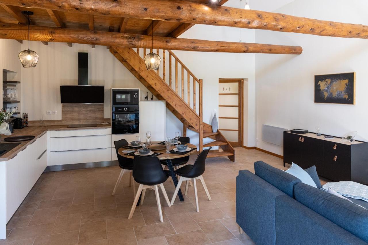 Loft tout équipé au cœur d'un domaine viticole Campsas Exterior foto